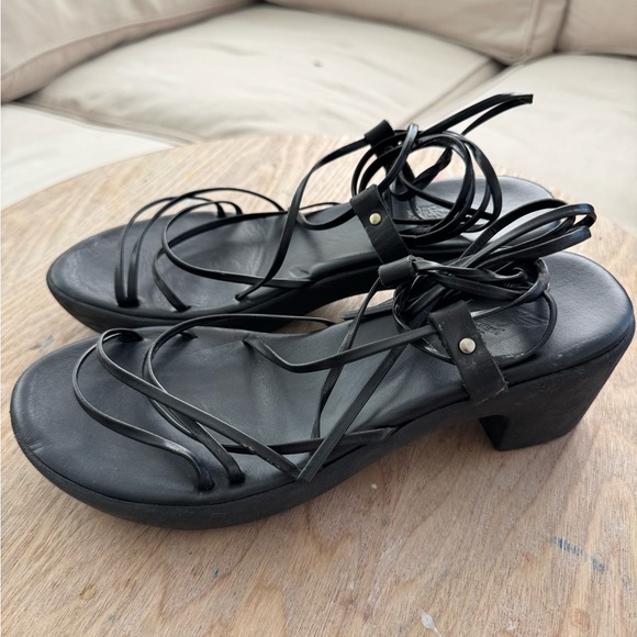 ANCIENT GREEK Esperida Black Leather Strappy Platform Sandal Size 7 - Picture 2 of 7
